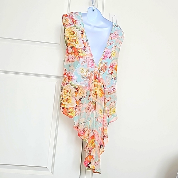 Women's Floral Cover Shirt - Picture 4 of 7